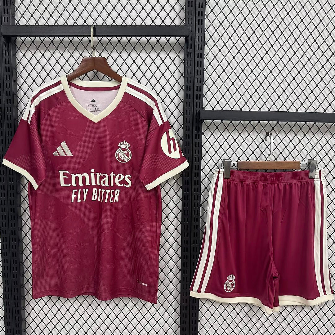 Real Madrid Tercera 2026/2027 - Camiseta de Fútbol
