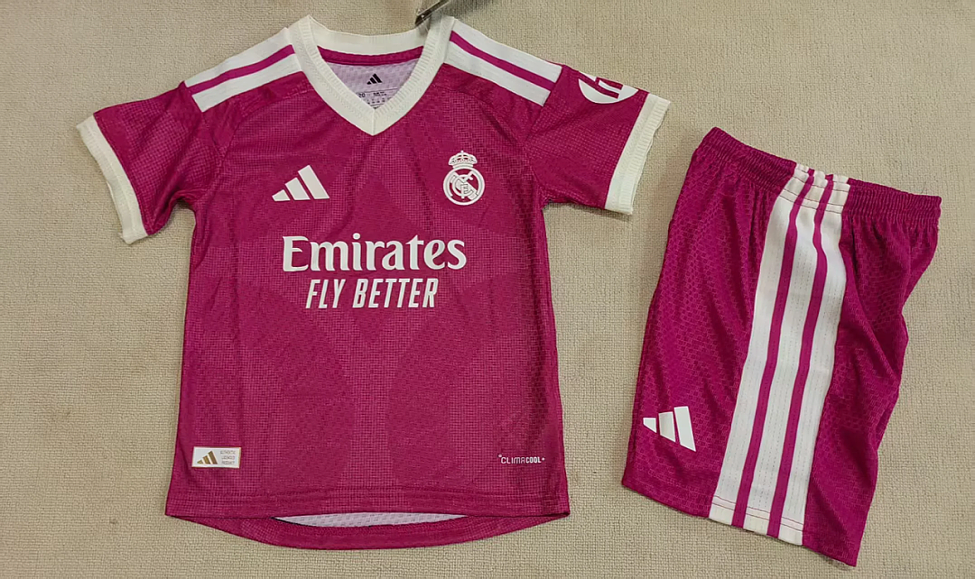 Real Madrid Tercera 2026/2027 - Camiseta de Fútbol