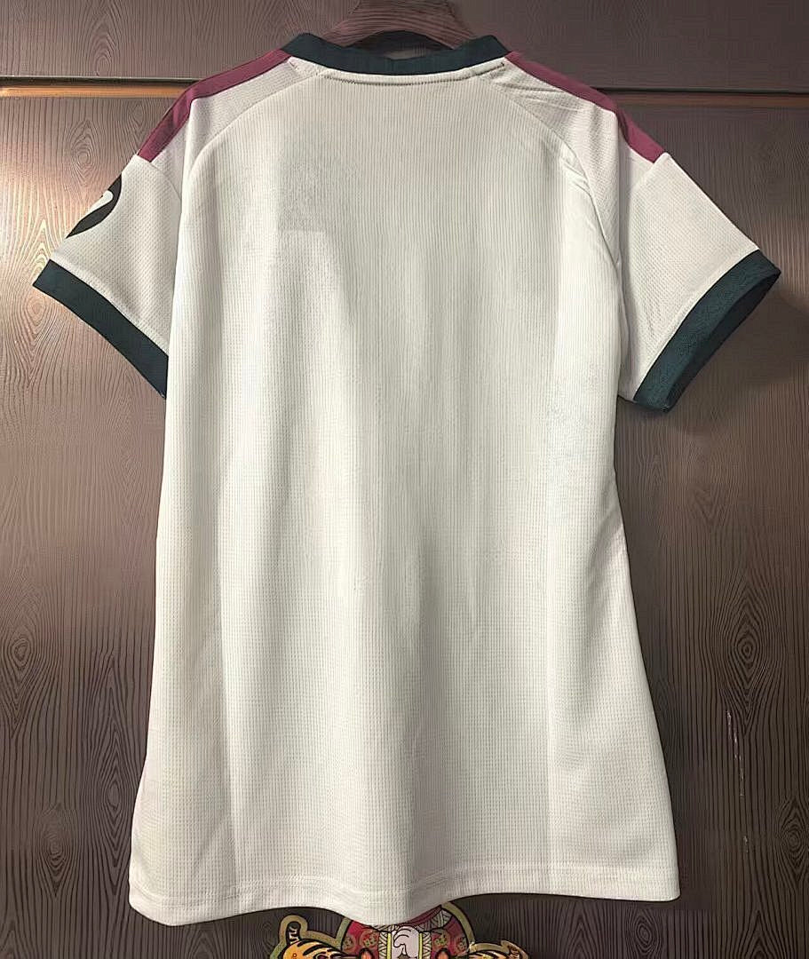 Real Madrid Local 2026/2027 - Camiseta de Fútbol