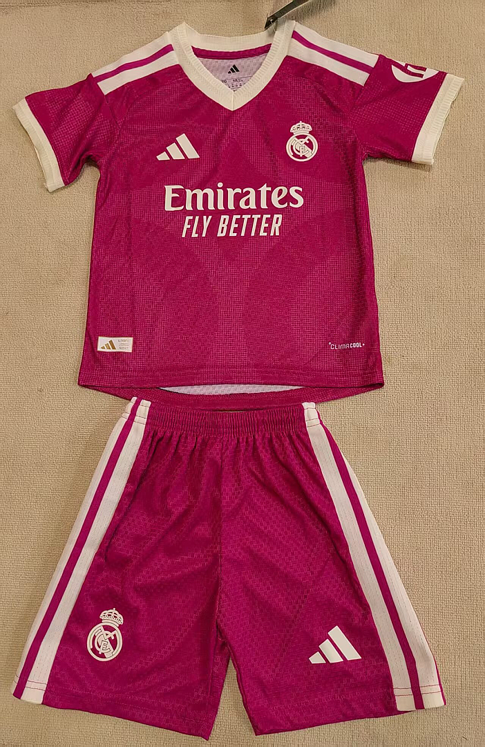 Real Madrid Tercera 2026/2027 - Camiseta de Fútbol